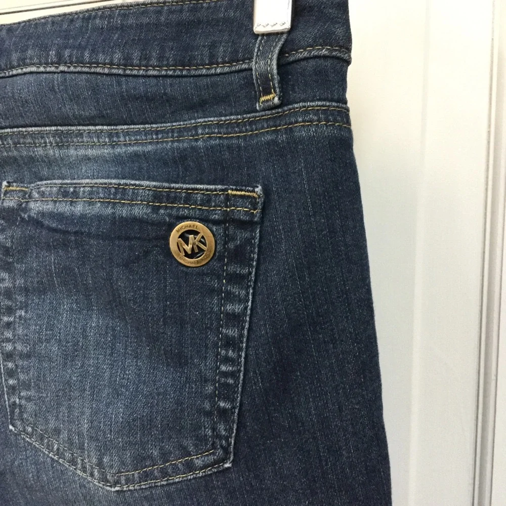 MICHAEL KORS sz 8 Jeans Dark Wash Skinny Metal Logo Blue
